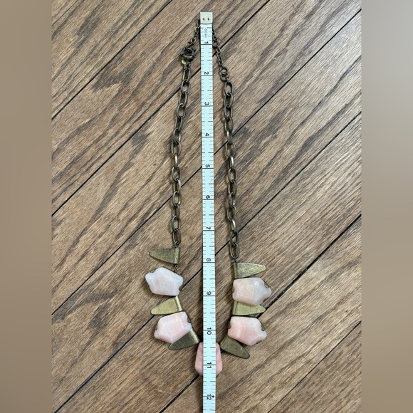 Vintage J. Crew Brass/Gold and Pink Quartz Geometric Necklace - Picture 3 of 3